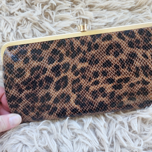 HOBO Black and Brown Snakeskin Clutch Wallet Set - Picture 10 of 13